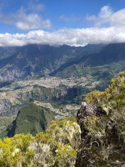 לה פלן דה קפרה Maison A Bourg- Murat Proche De La Cite Du Volcan מראה חיצוני תמונה